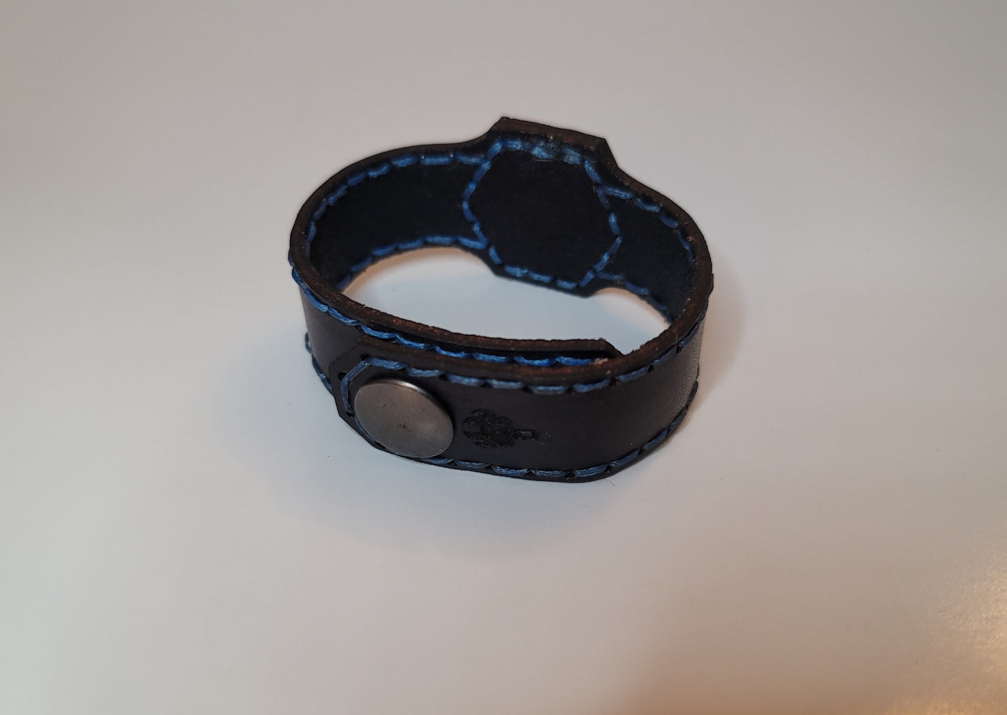 Tough Hide Where Wolf NFC Bracelet