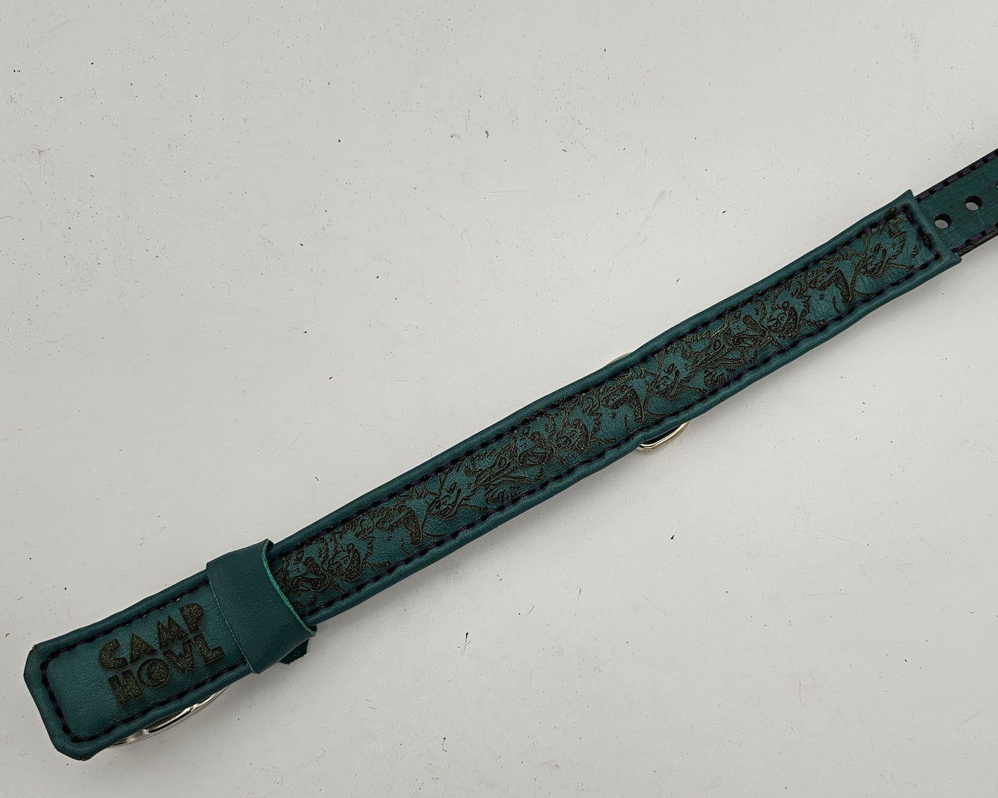 Tough Hide Camp Howl Extinct Species Collar Choker