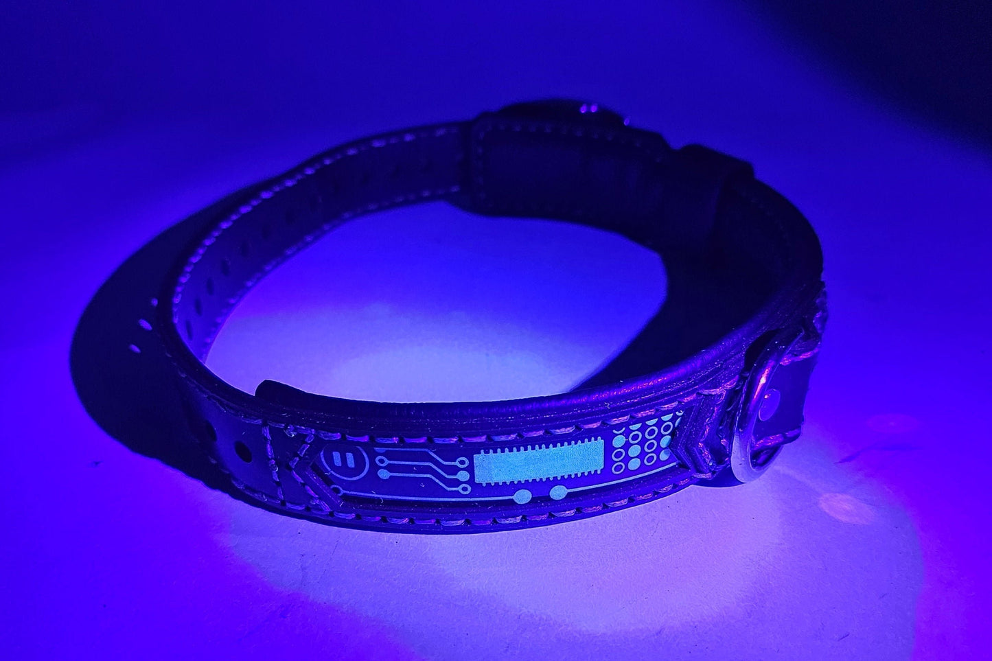 Tough Hide Future Punk UV Reactive Cyber Collar