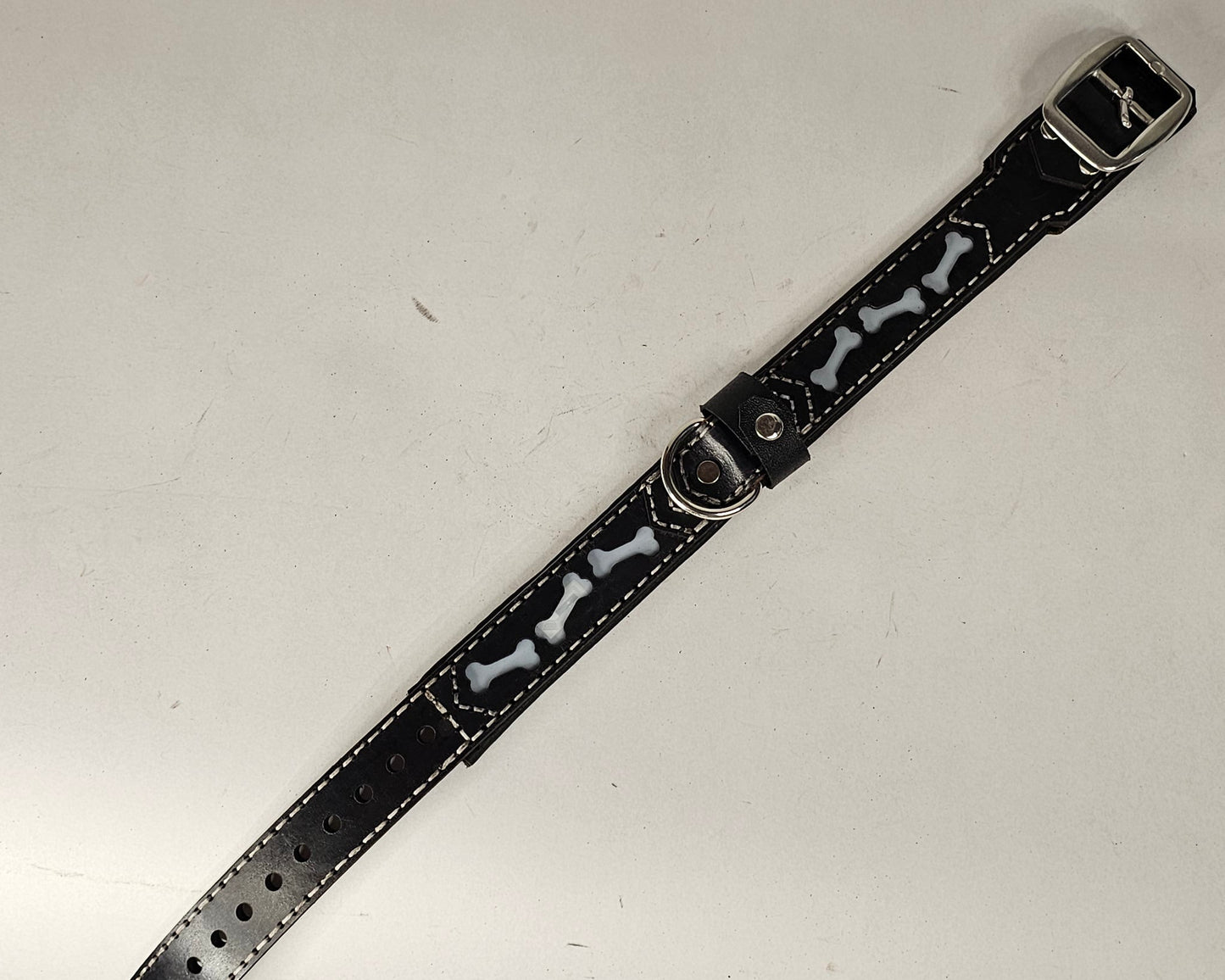 Tough Hide Bones Collar Choker