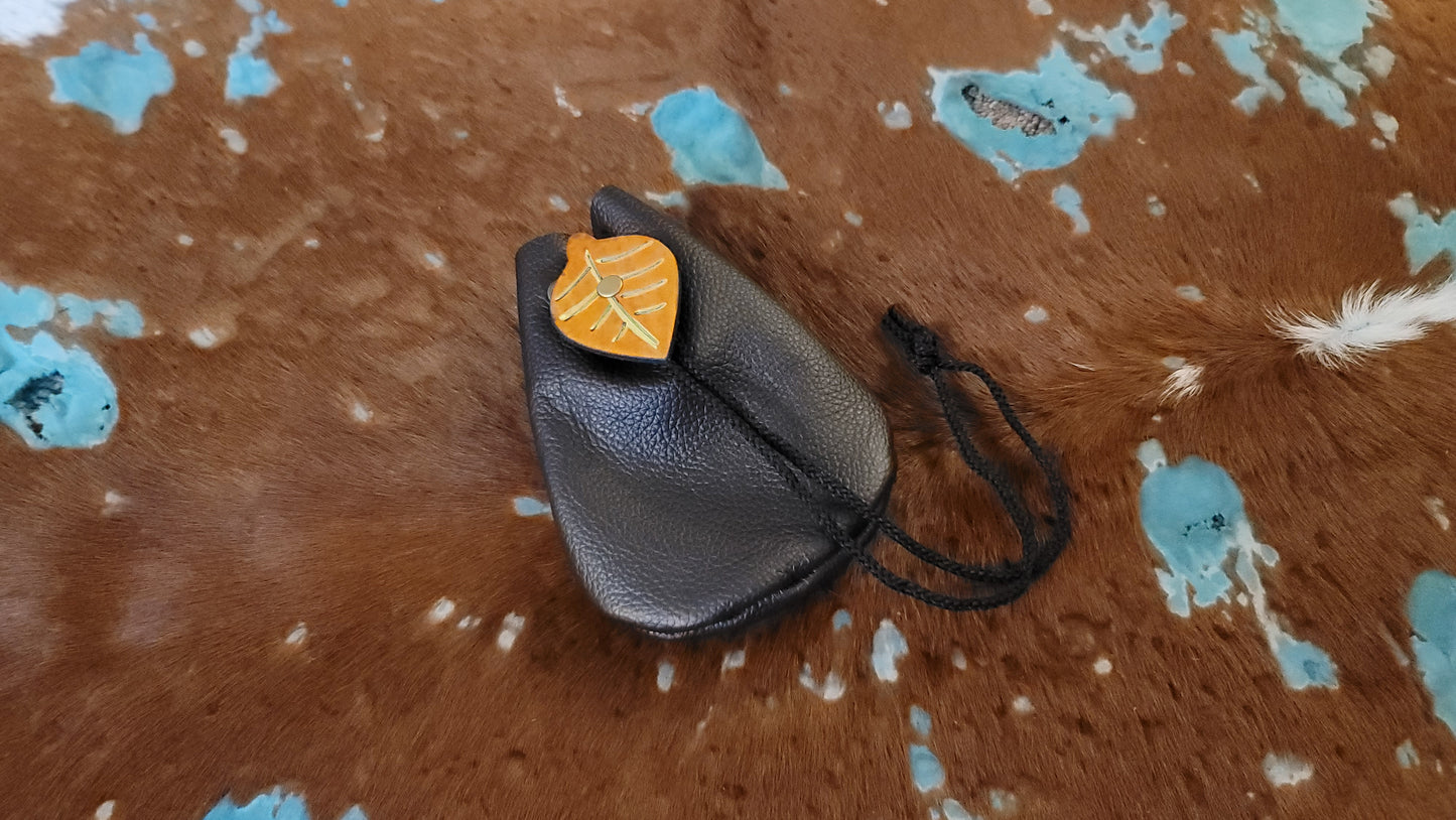 Leather Dice Bags With Elvin Leaf Charm GLOWS