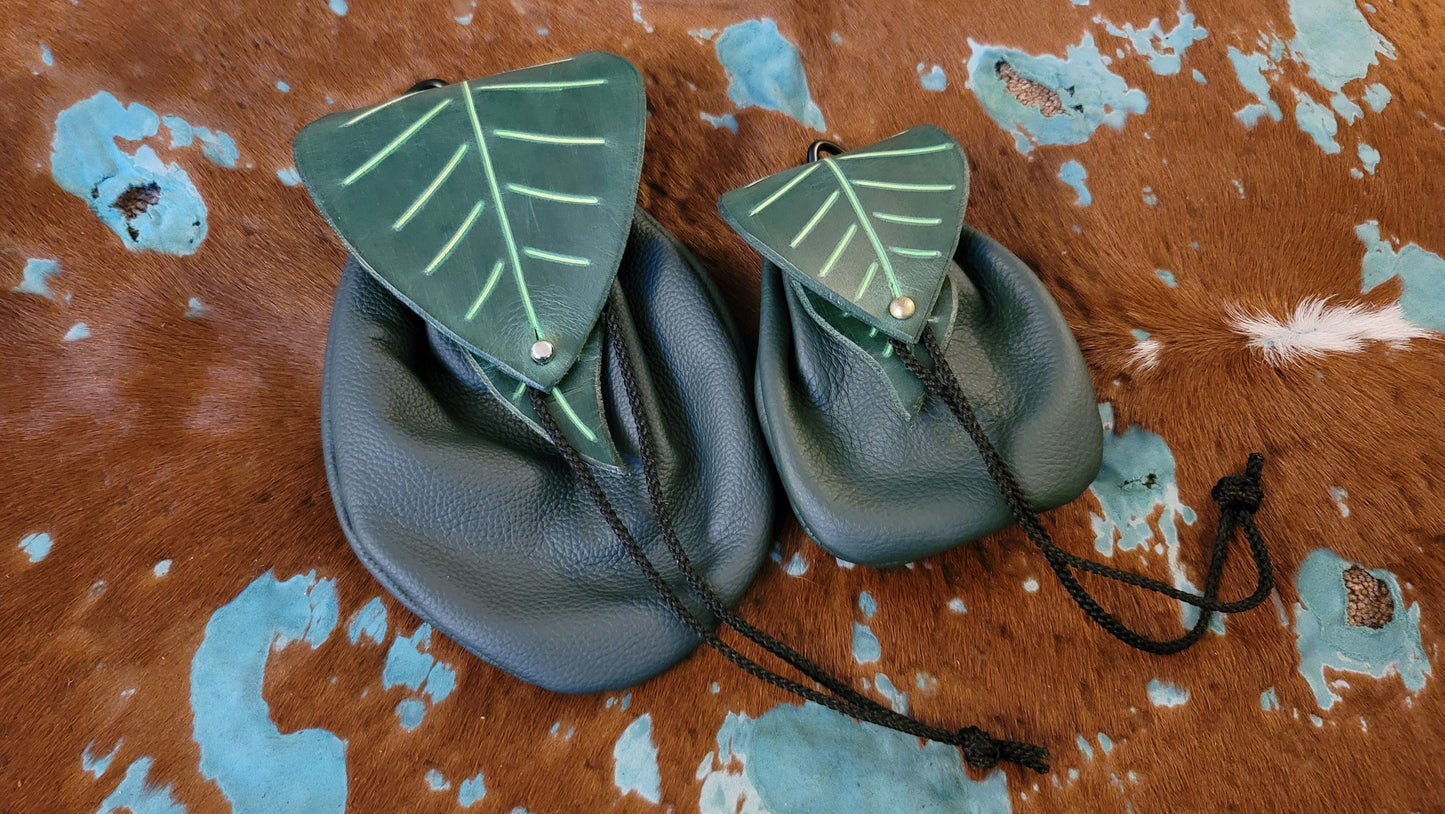 Leather Dice Bags With Leaf Closure GLOWS UV