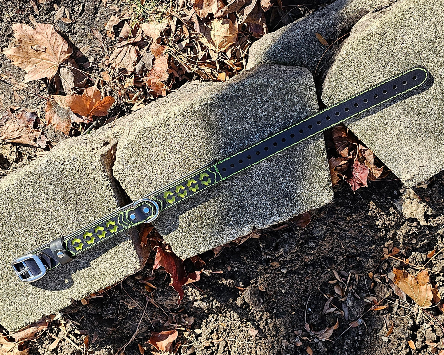 Tough Hide Pilot Light Collar Choker