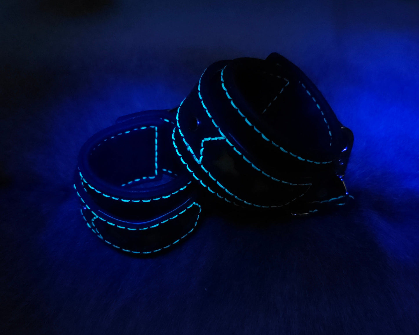 Tough Hide Dragon Hand Cuffs