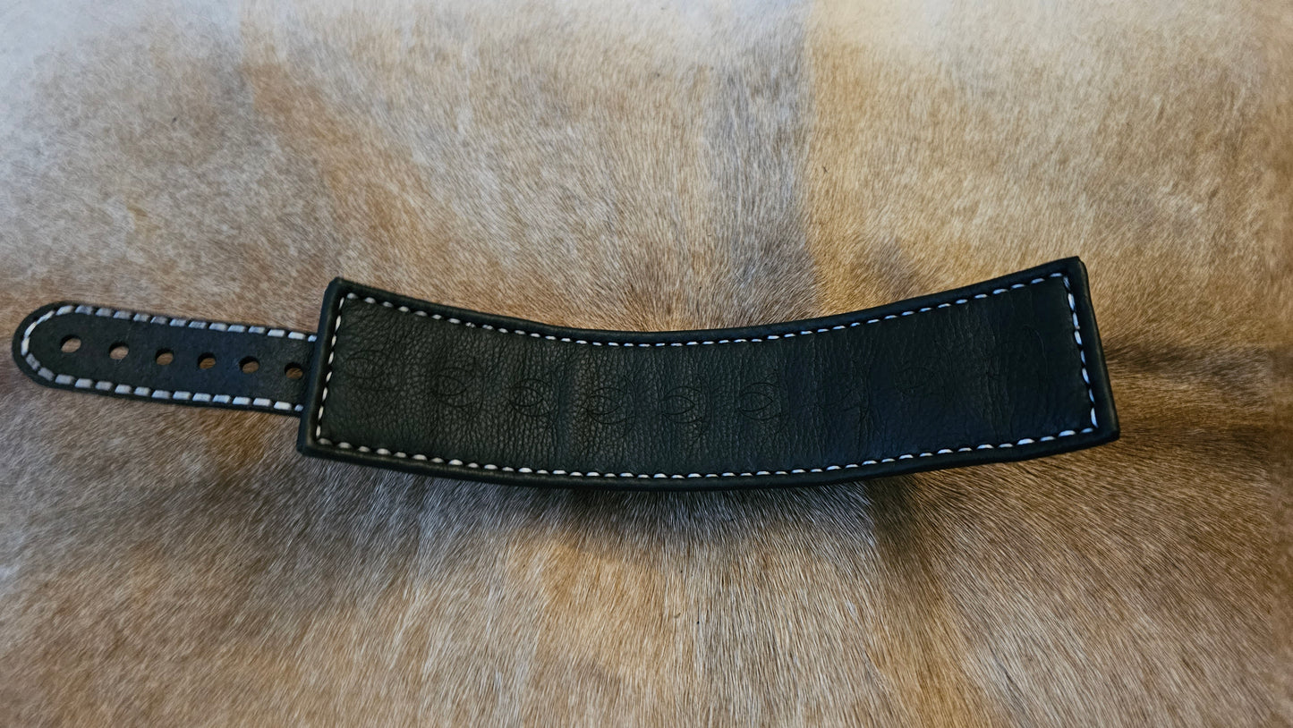 Tough Hide Claw and Fang Themed Hand Cuffs