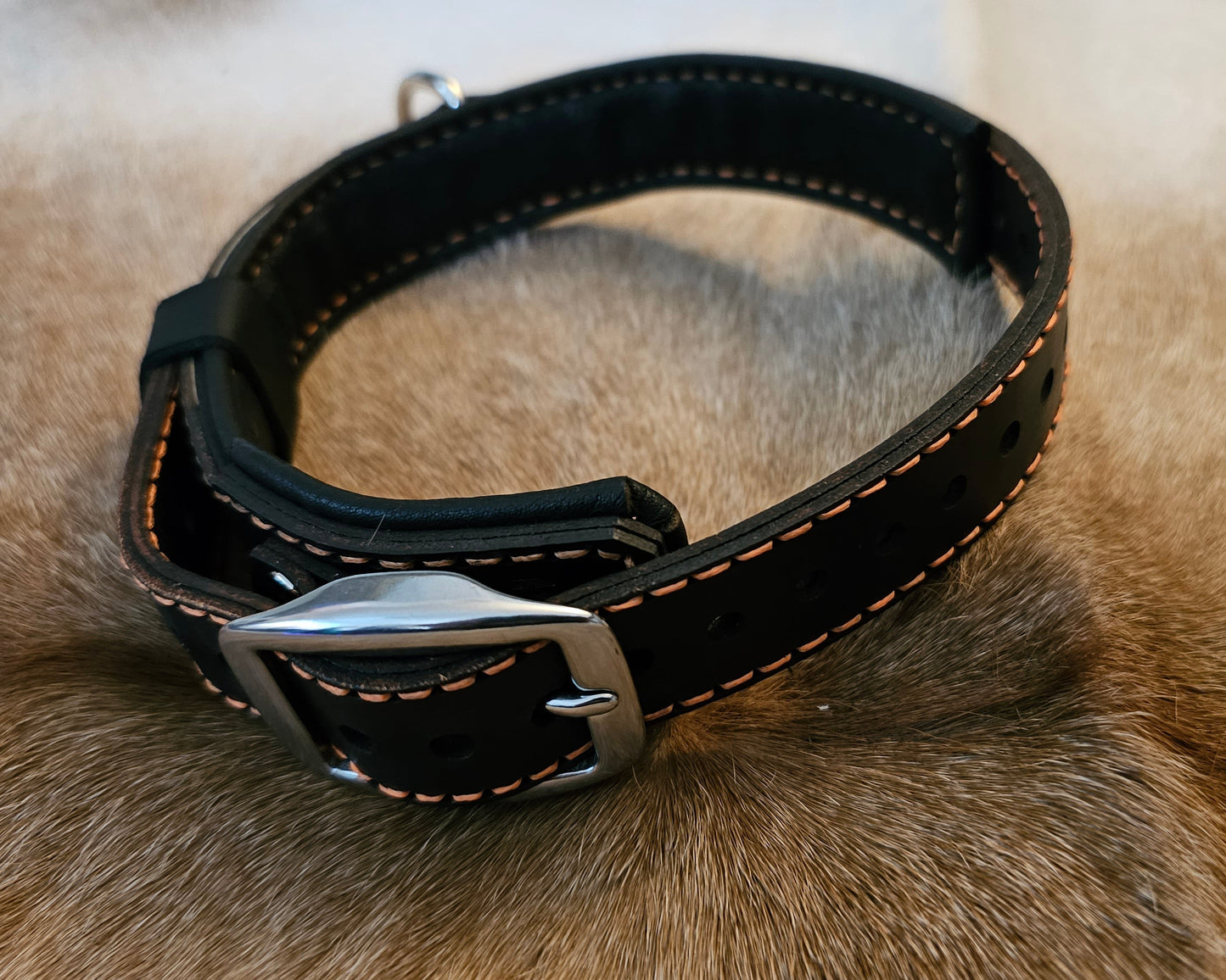 Tough Hide Fox Collar Choker