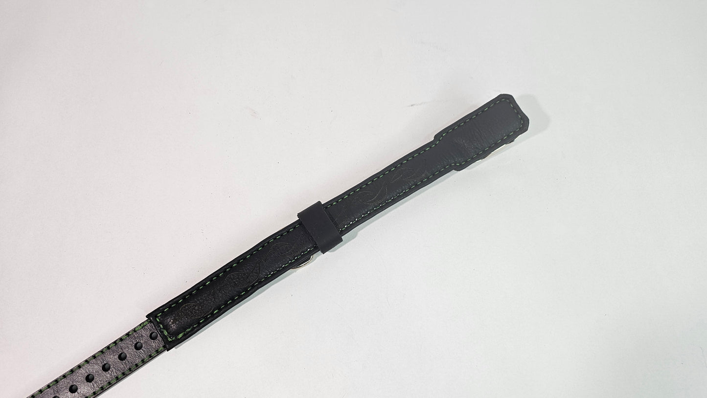 Tough Hide On The Wind Collar Choker