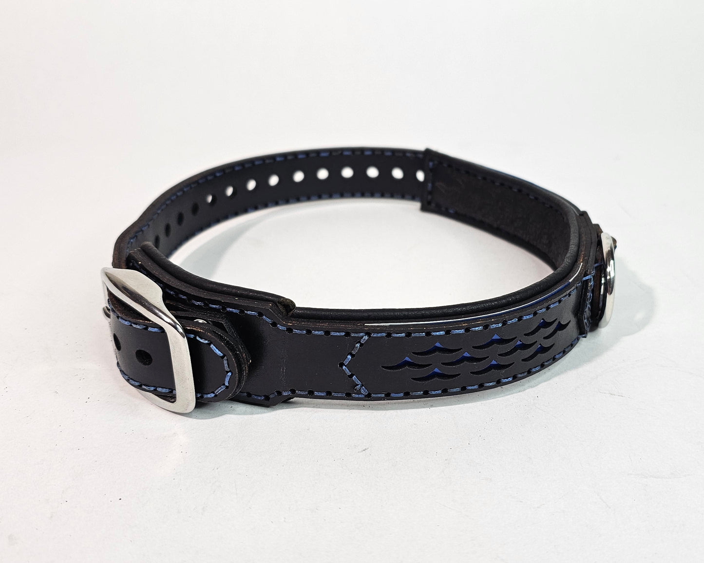 Tough Hide Current Affairs Collar Choker