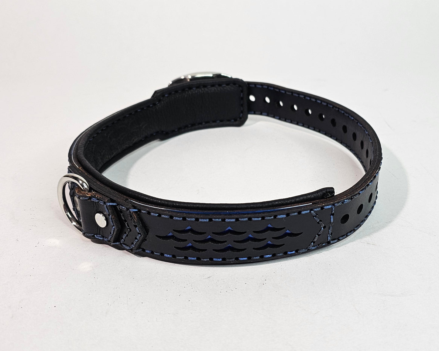 Tough Hide Current Affairs Collar Choker