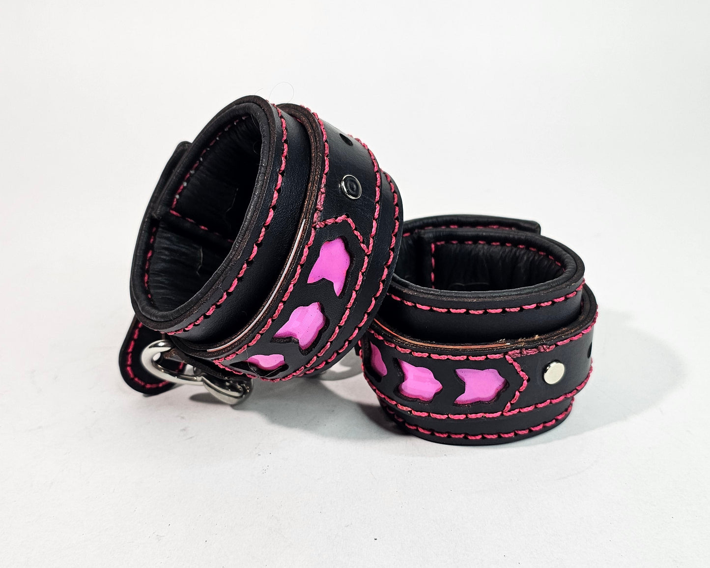 Tough Hide Cat Hand Cuffs