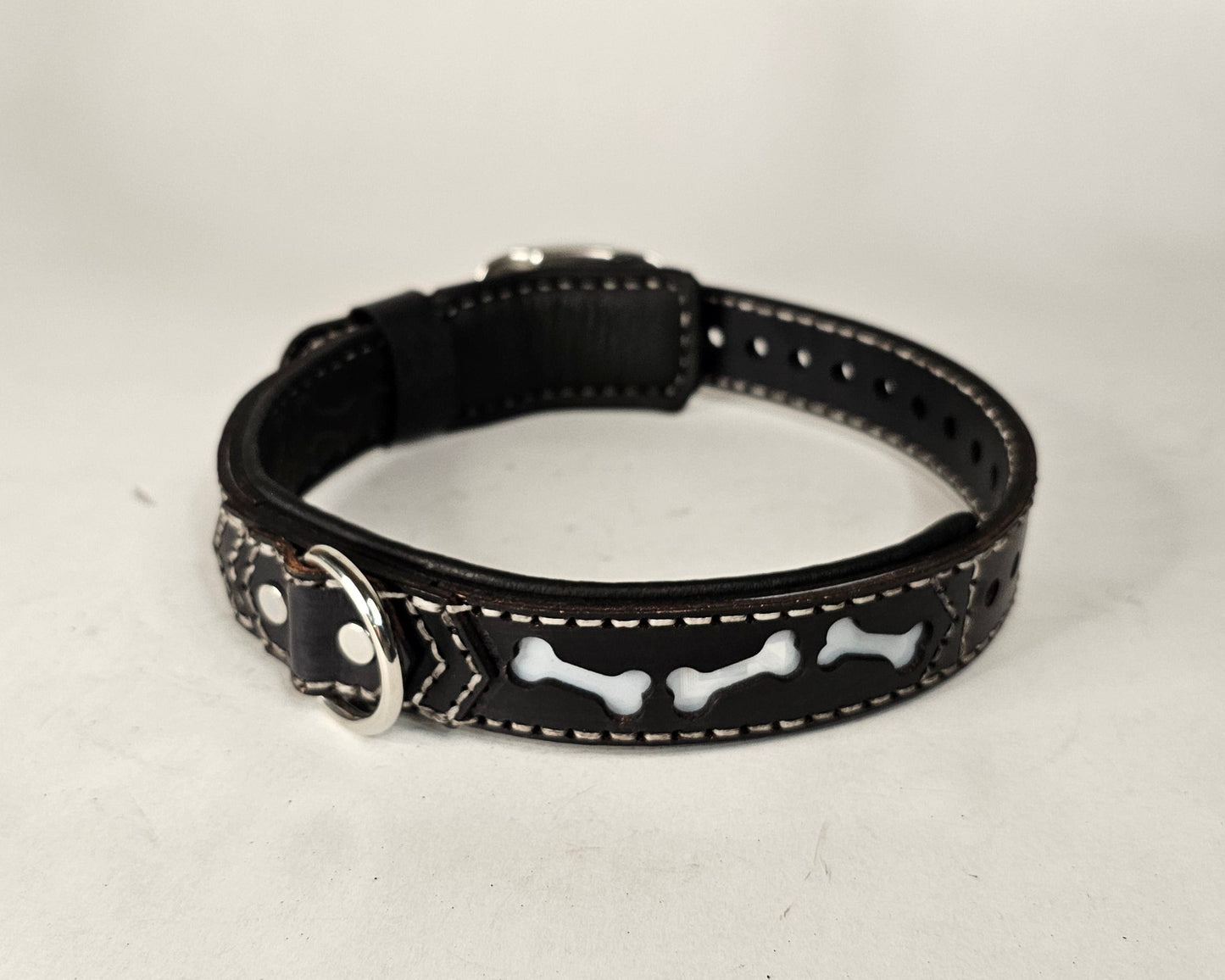 Tough Hide Bones Collar Choker