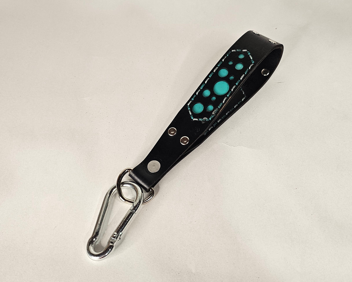 Tough Hide Bubbles Leash Holder Strap